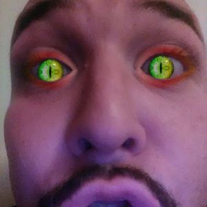 Meet your Posher, Justin